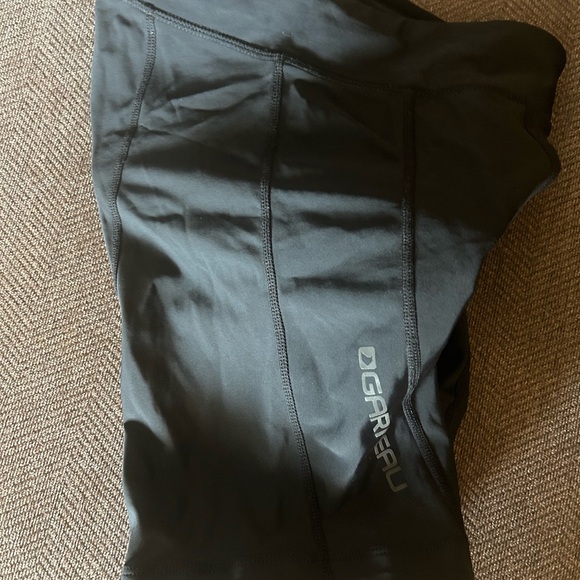 Louis garrneau gel cycling women’s short sz small - Picture 3 of 8